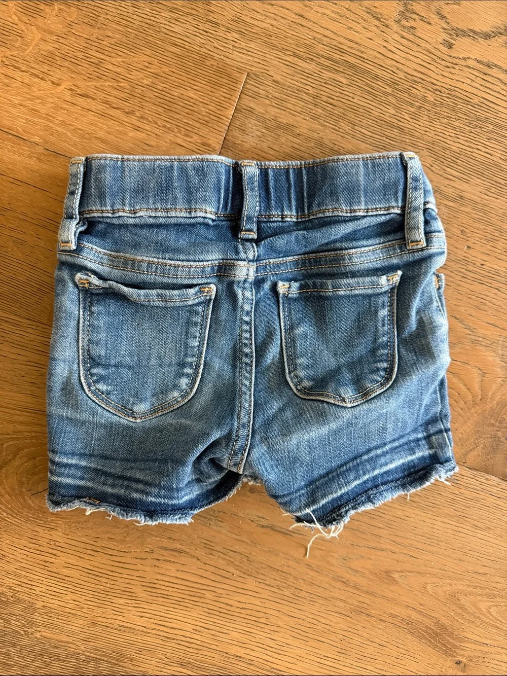 ⚡️ GAP Toddler Denim Shorts with Heart Cutout - Blue